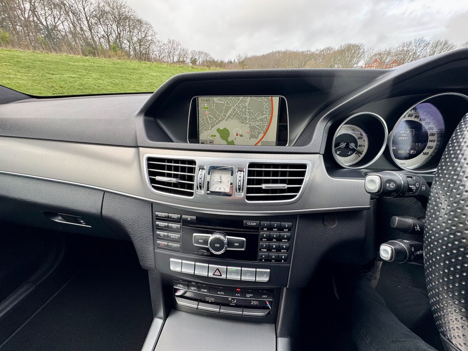 Used Mercedes-Benz E Class 2015 for sale - 77543722: Photo 28