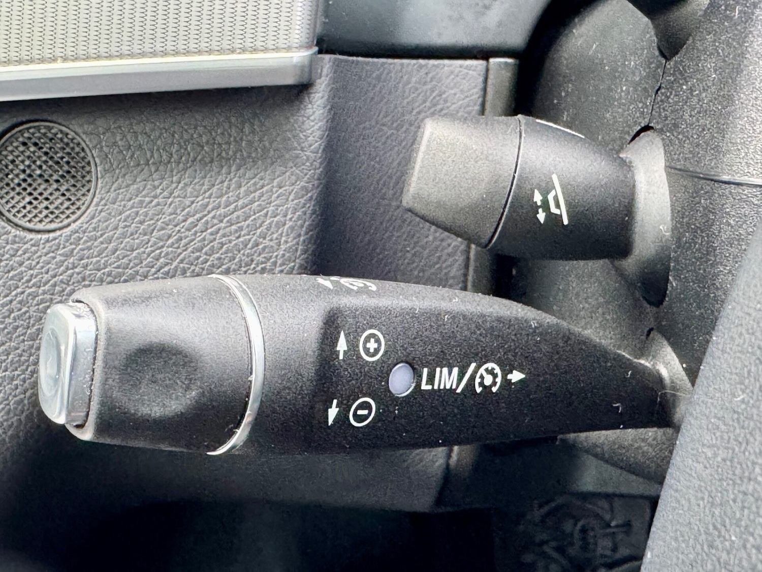 Used Mercedes-Benz E Class 2015 for sale - 77543722: Photo 34