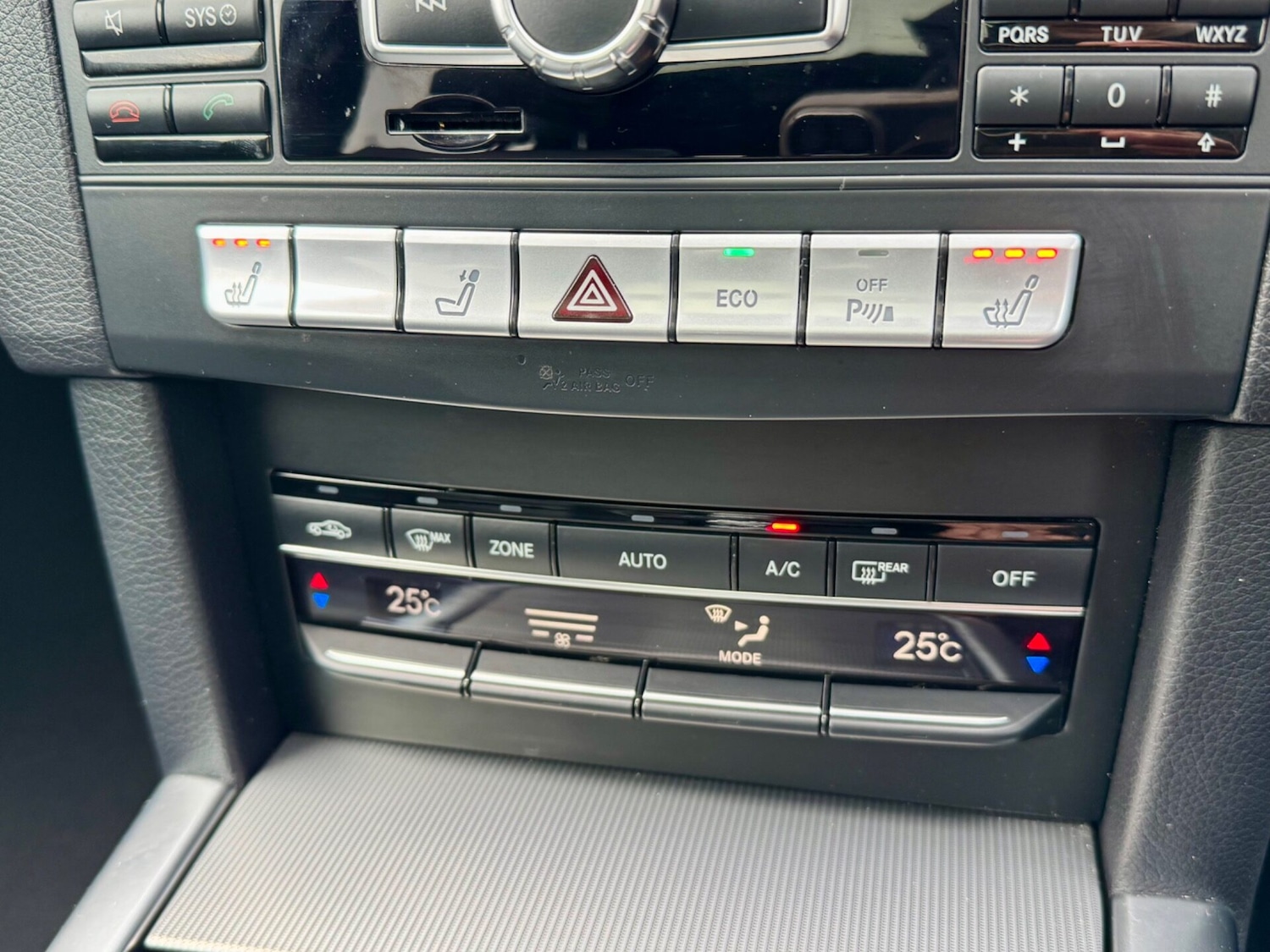 Used Mercedes-Benz E Class 2015 for sale - 77543722: Photo 42