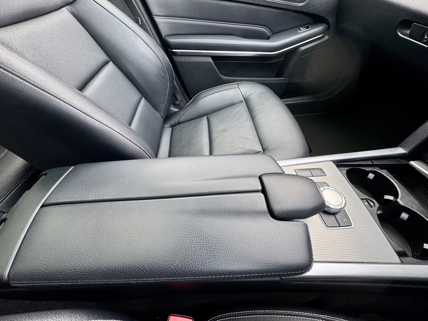 Used Mercedes-Benz E Class 2015 for sale - 77543722: Photo 44