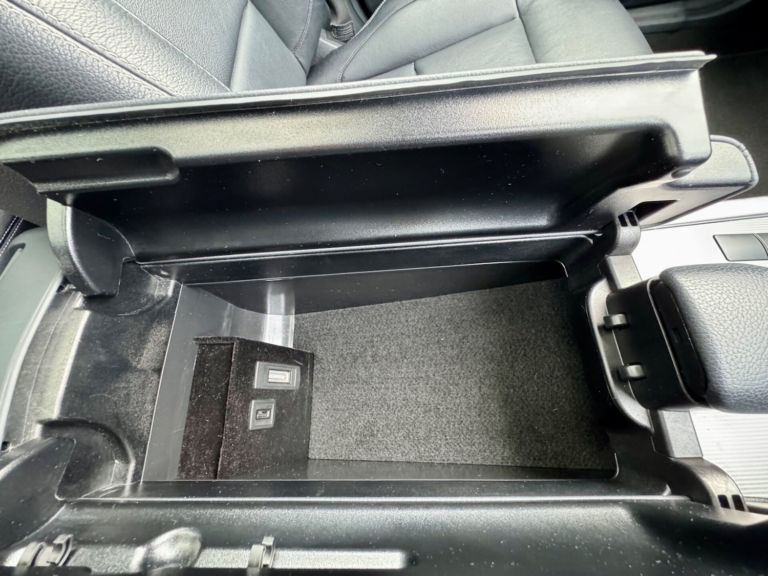 Used Mercedes-Benz E Class 2015 for sale - 77543722: Photo 45