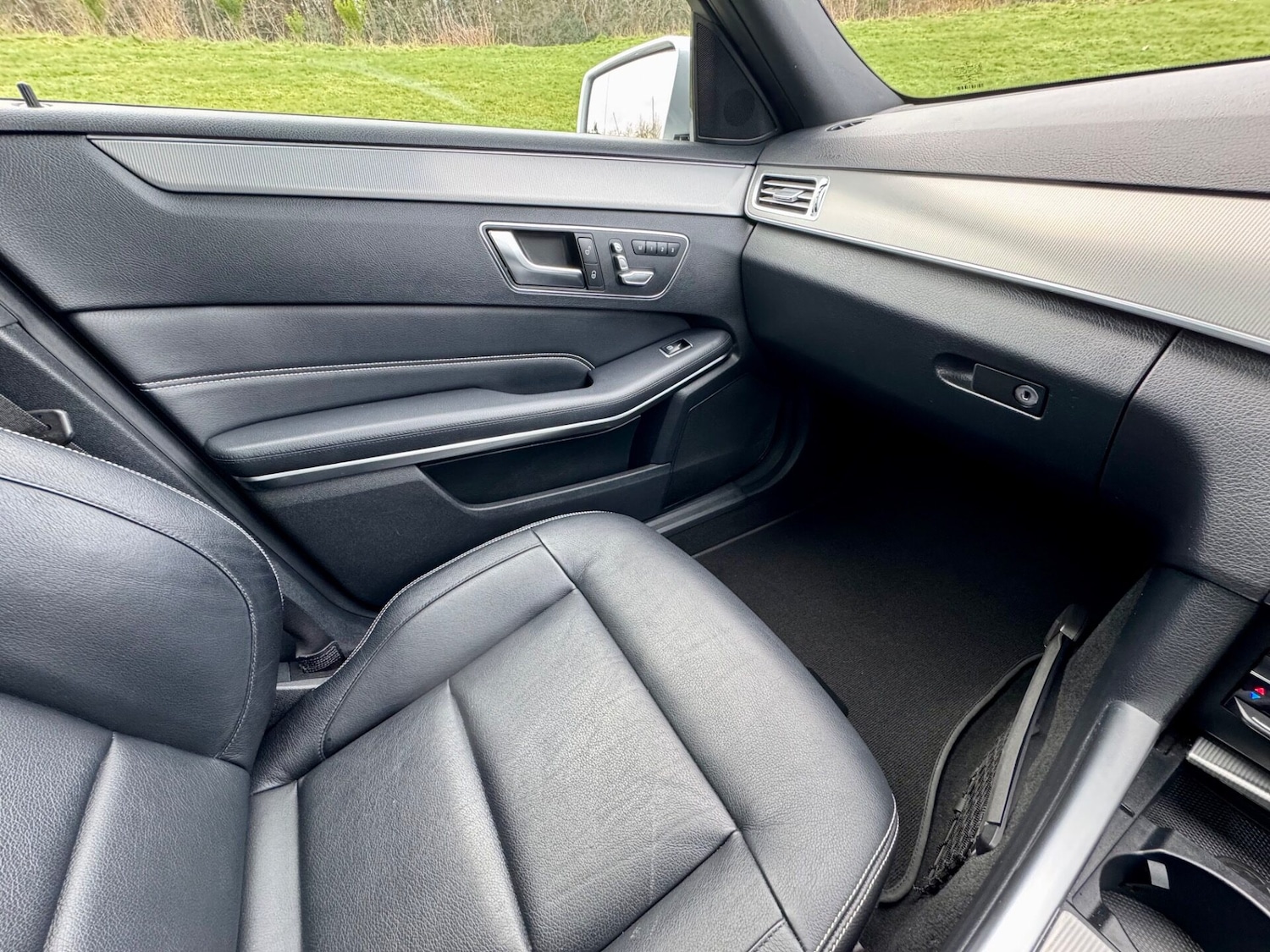 Used Mercedes-Benz E Class 2015 for sale - 77543722: Photo 46