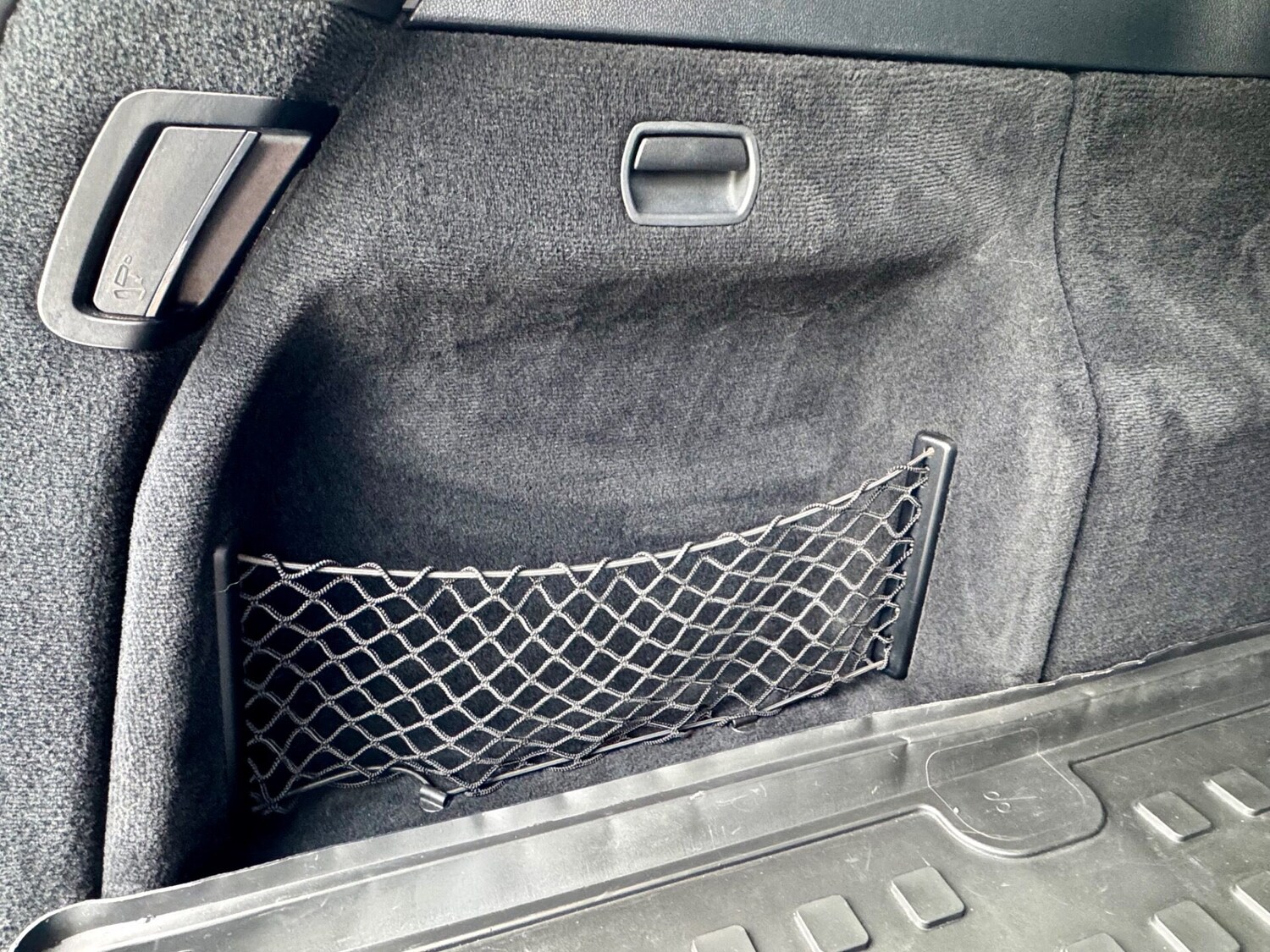 Used Mercedes-Benz E Class 2015 for sale - 77543722: Photo 82