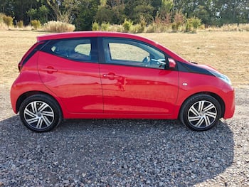 Used Toyota AYGO 2019 for sale - 79661567: Photo