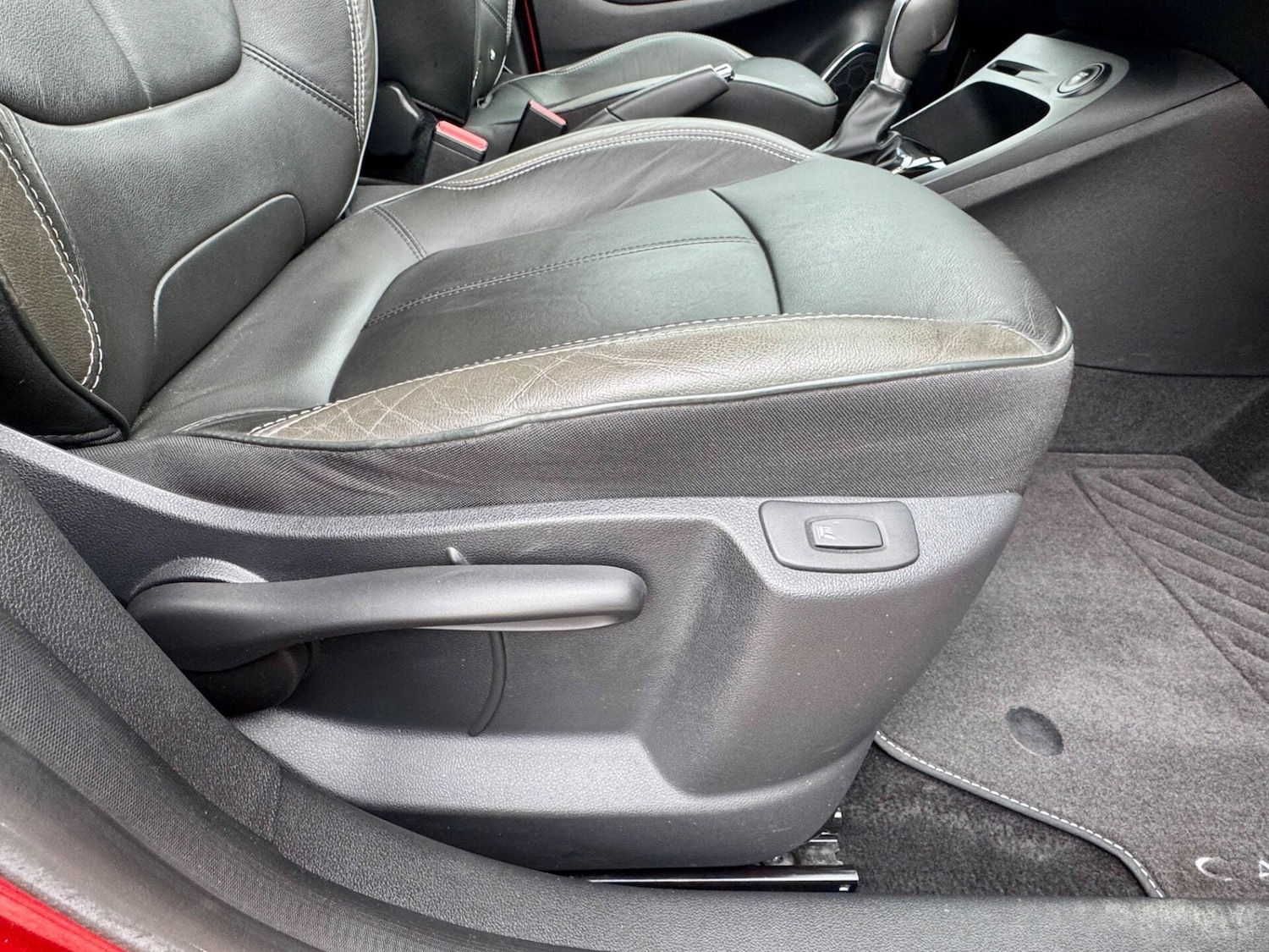 Used Renault Captur 2016 for sale - 78015890: Photo 17