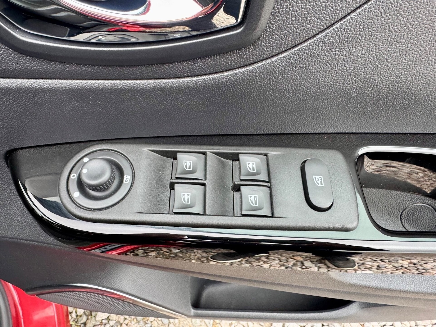 Used Renault Captur 2016 for sale - 78015890: Photo 19