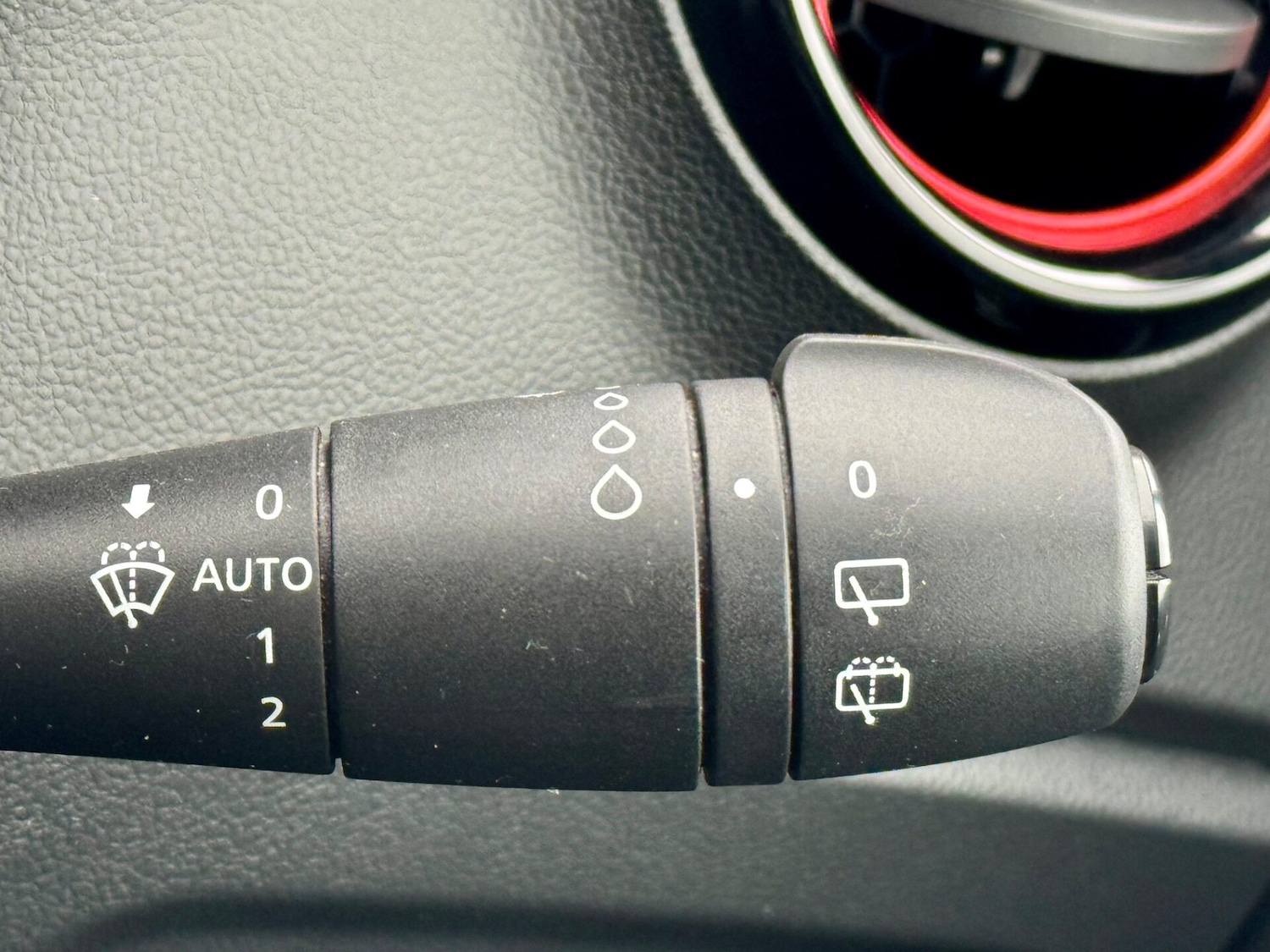 Used Renault Captur 2016 for sale - 78015890: Photo 25