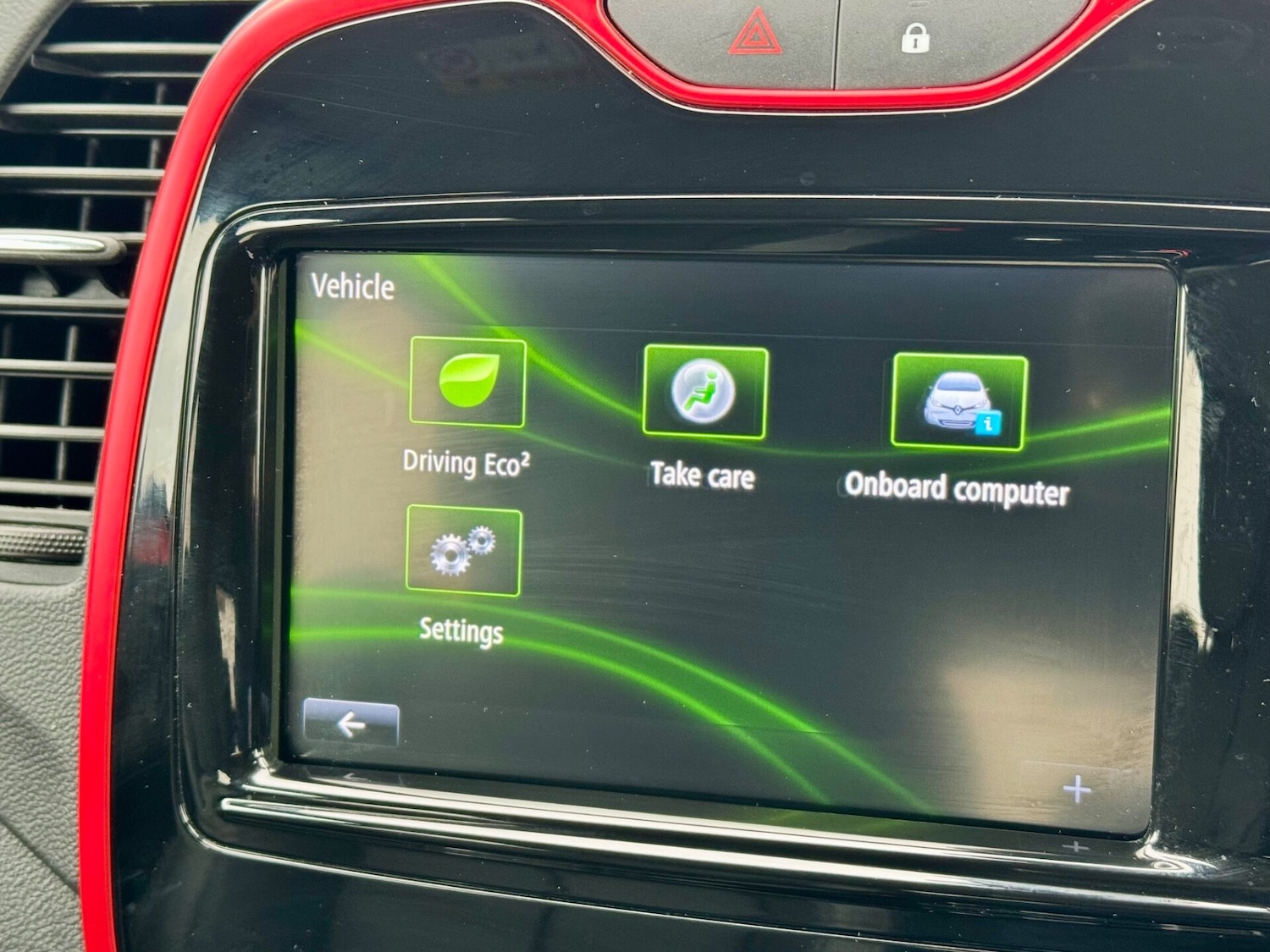 Used Renault Captur 2016 for sale - 78015890: Photo 31