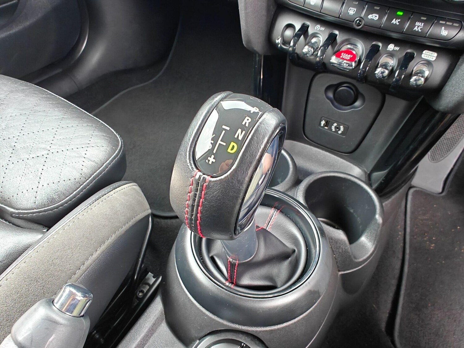 Used MINI Hatch 2018 for sale - 76710661: Photo 44