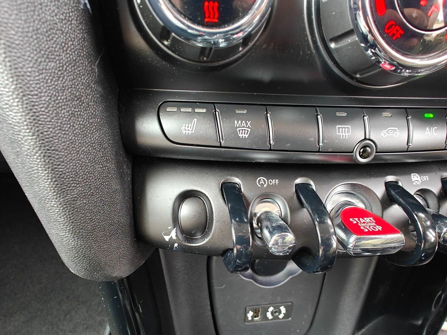 Used MINI Hatch 2018 for sale - 76710661: Photo 48