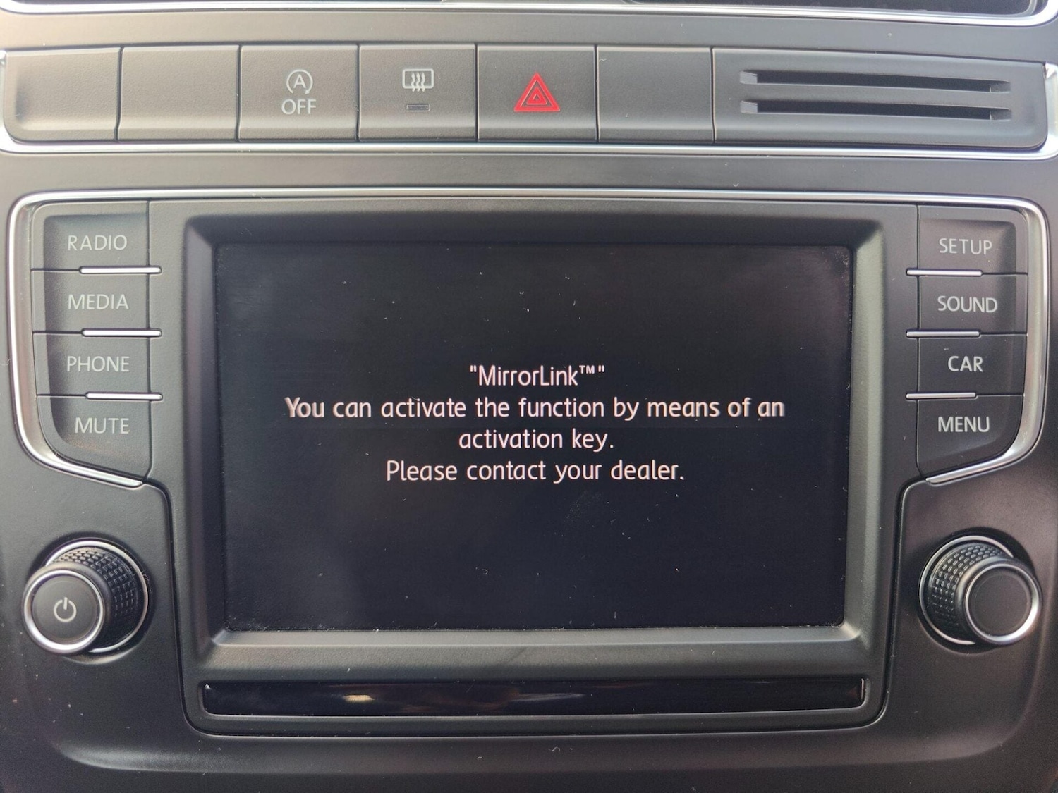 Used Volkswagen Polo 2015 for sale - 76716018: Photo 40