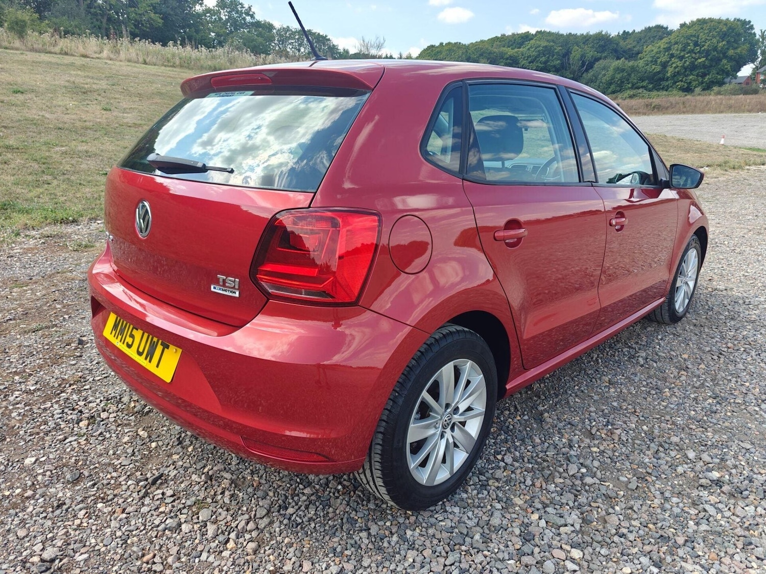 Used Volkswagen Polo 2015 for sale - 76716018: Photo 5