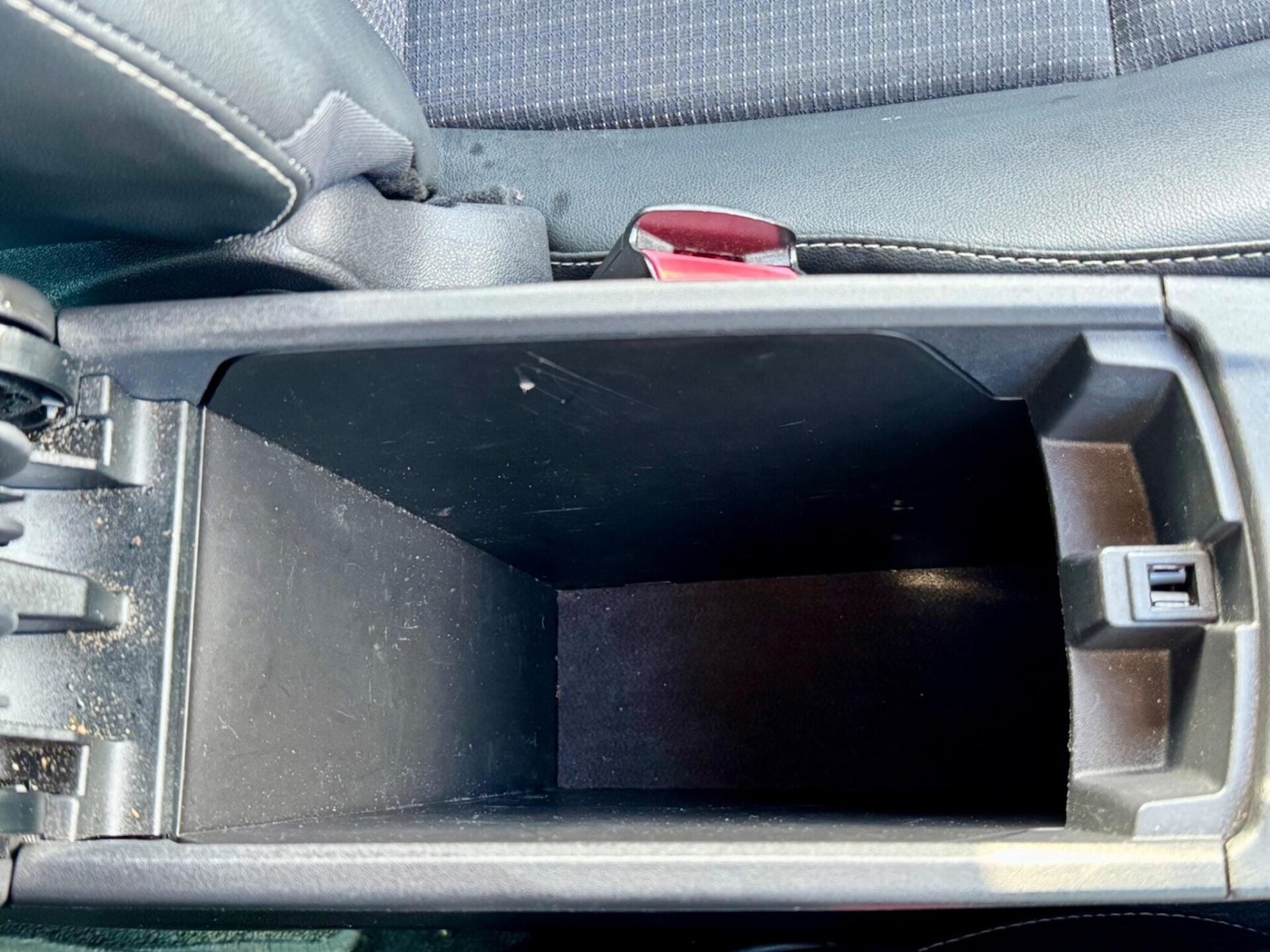 Used Renault Scenic 2014 for sale - 77262461: Photo 51