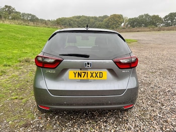 Used Honda Jazz 2021 for sale - 76716023: Photo