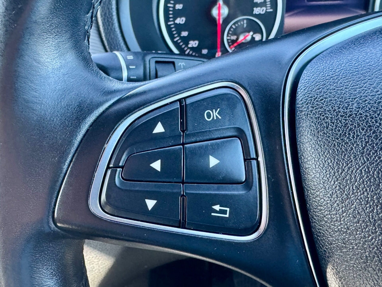 Used Mercedes-Benz B Class 2015 for sale - 77932721: Photo 21