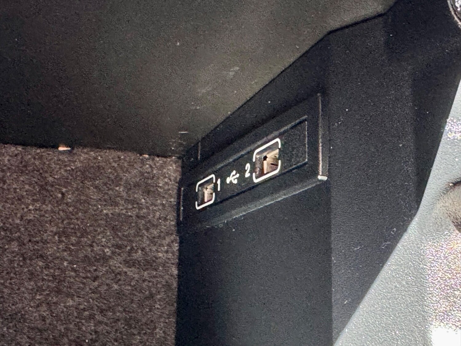 Used Mercedes-Benz B Class 2015 for sale - 77932721: Photo 33