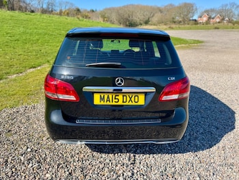 Used Mercedes-Benz B Class 2015 for sale - 77932721: Photo