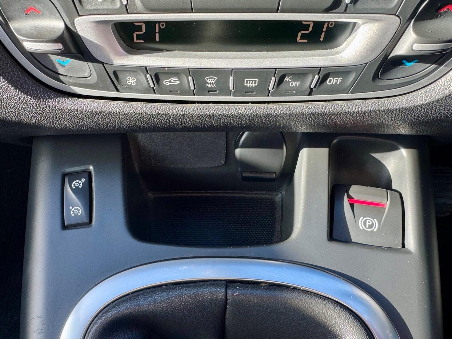 Used Renault Scenic 2014 for sale - 76716038: Photo 45