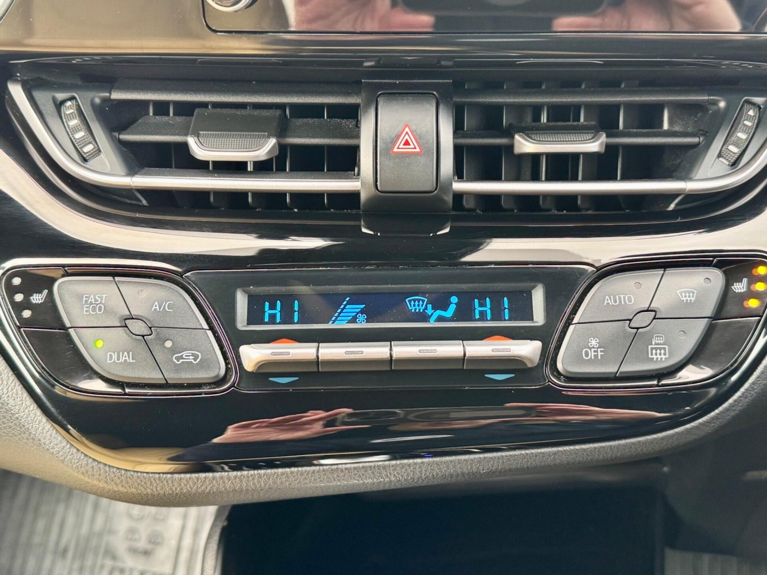 Used Toyota C-HR 2021 for sale - 76716040: Photo 36