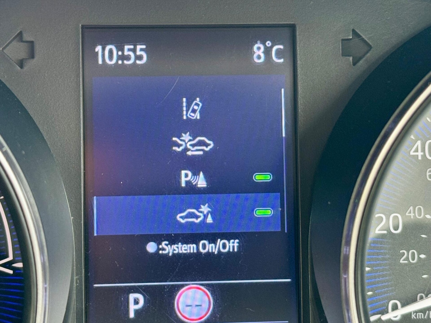 Used Toyota C-HR 2021 for sale - 76716040: Photo 45