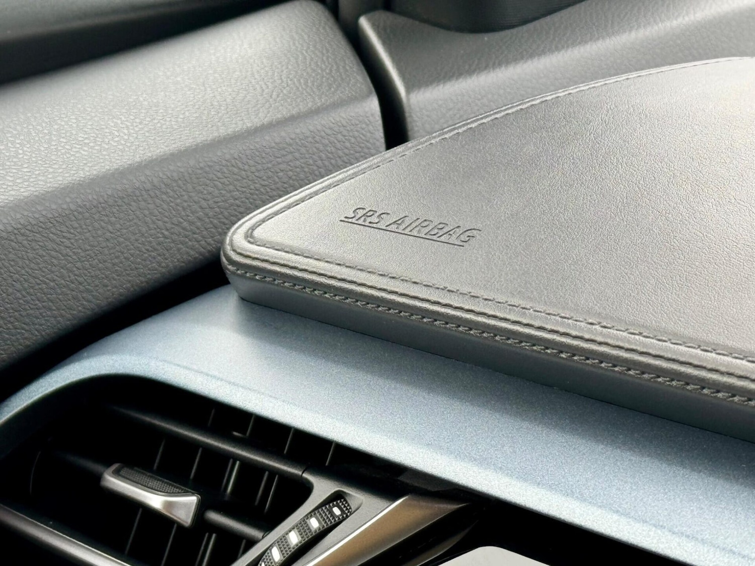 Used Toyota C-HR 2021 for sale - 76716040: Photo 50