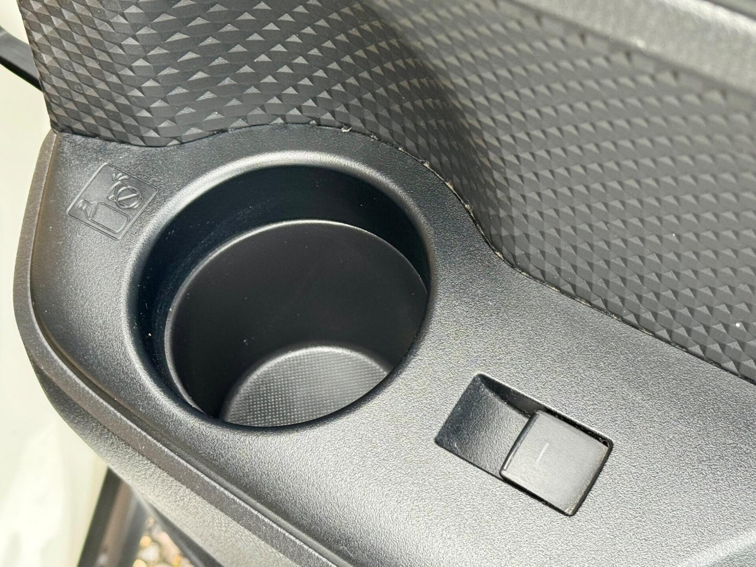 Used Toyota C-HR 2021 for sale - 76716040: Photo 56