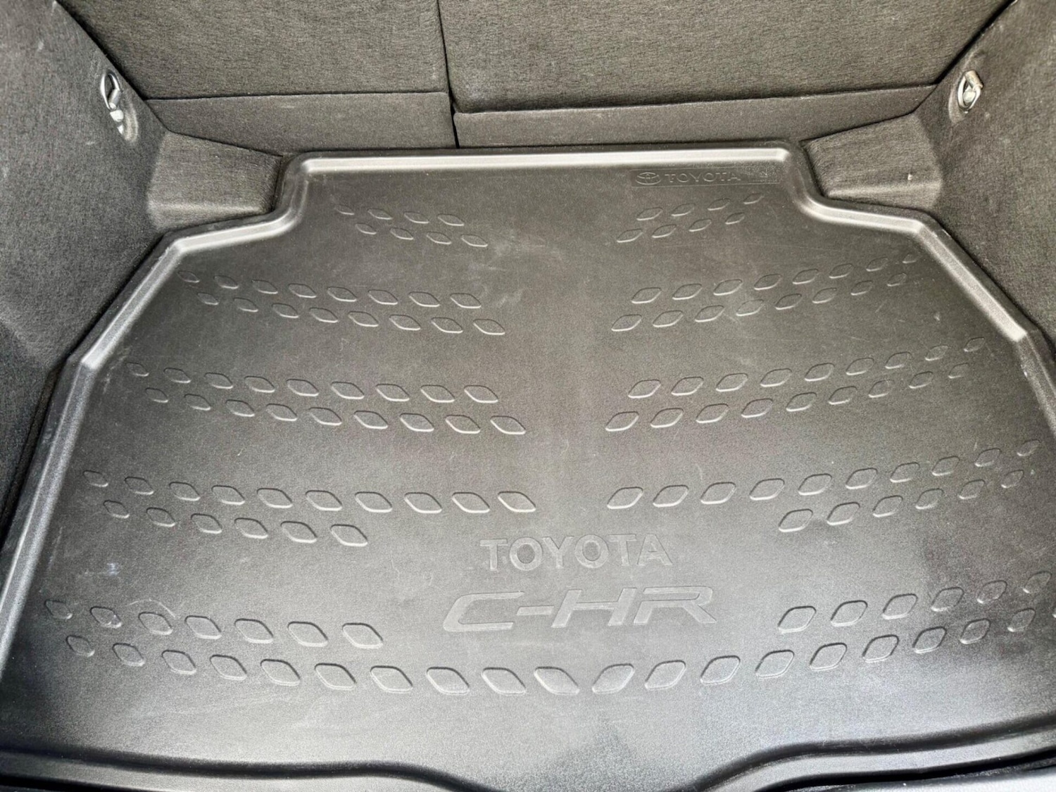 Used Toyota C-HR 2021 for sale - 76716040: Photo 66