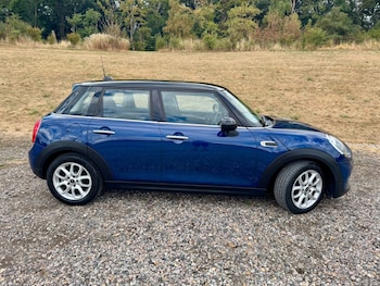 Used MINI Hatch 2017 for sale - 79575022: Photo