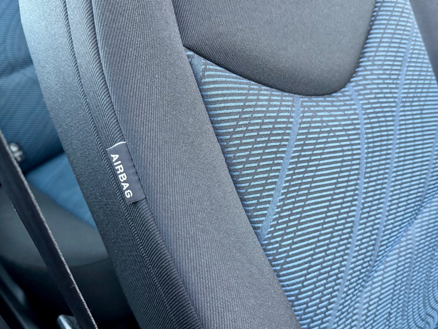 Used Peugeot 308 2011 for sale - 77407423: Photo 17