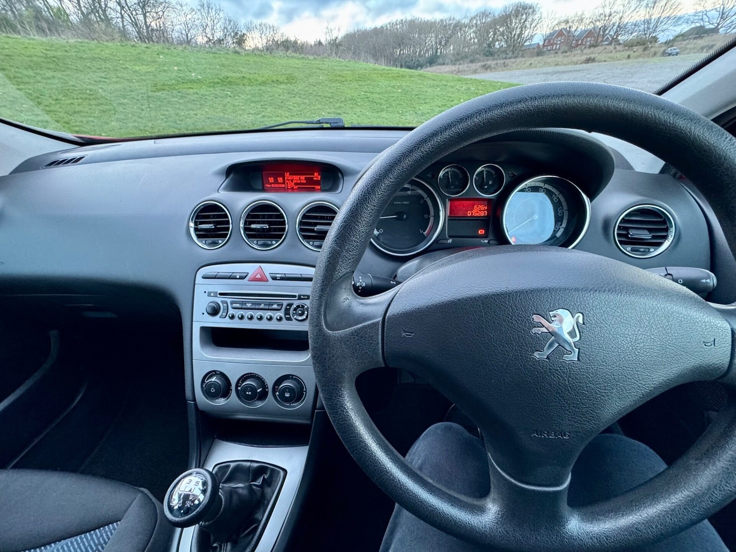 Used Peugeot 308 2011 for sale - 77407423: Photo 20