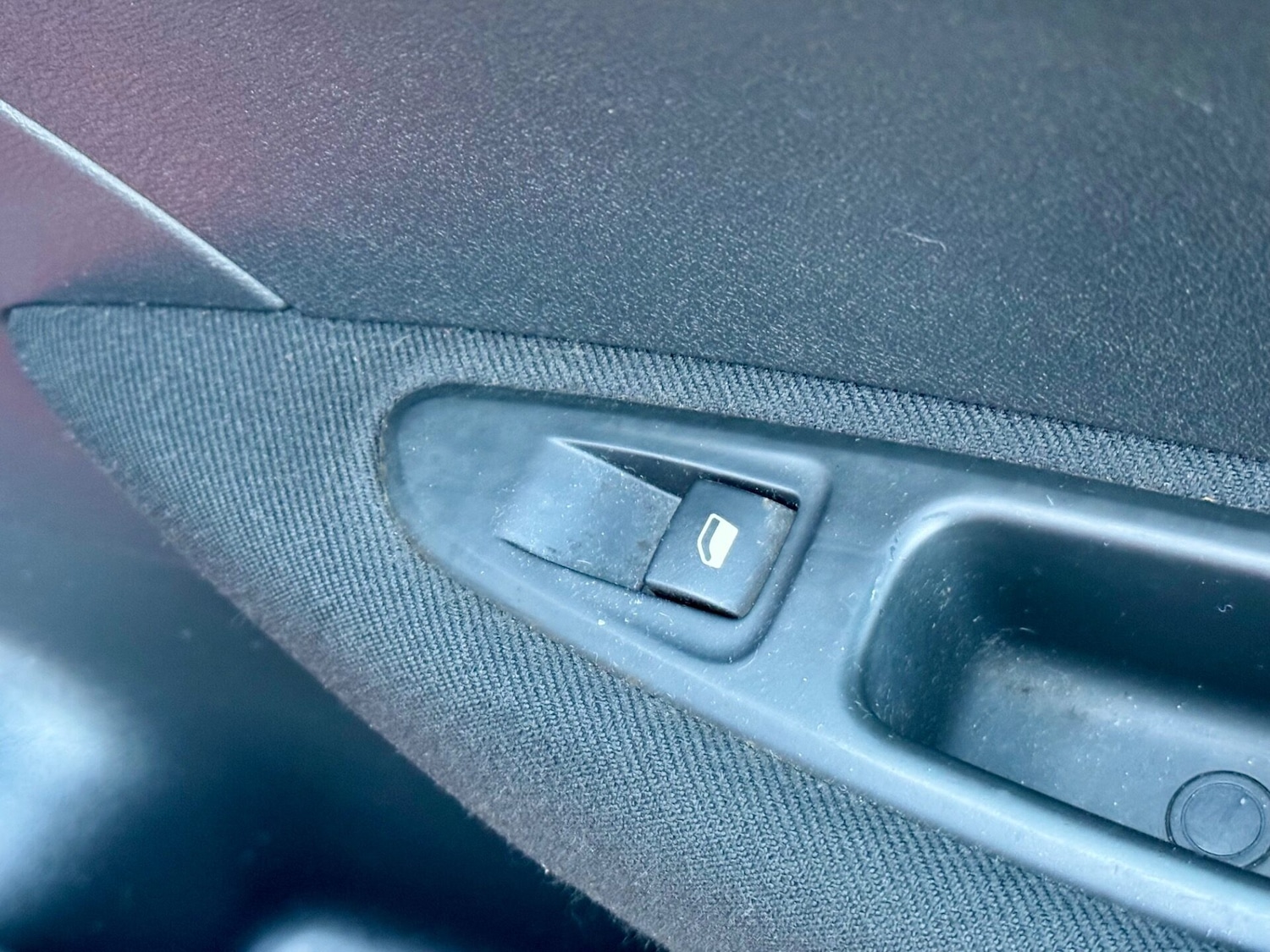 Used Peugeot 308 2011 for sale - 77407423: Photo 44