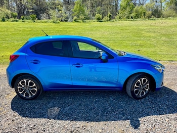 Used Mazda Mazda2 2015 for sale - 78606154: Photo
