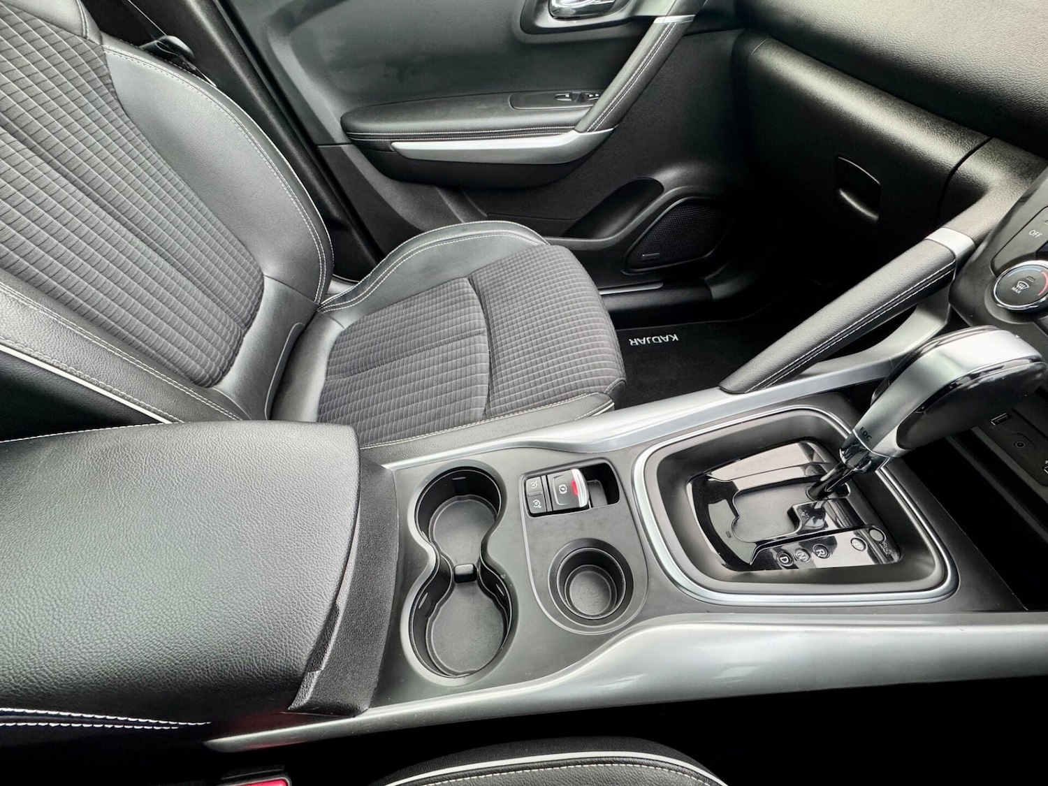 Used Renault Kadjar 2017 for sale - 77129030: Photo 46