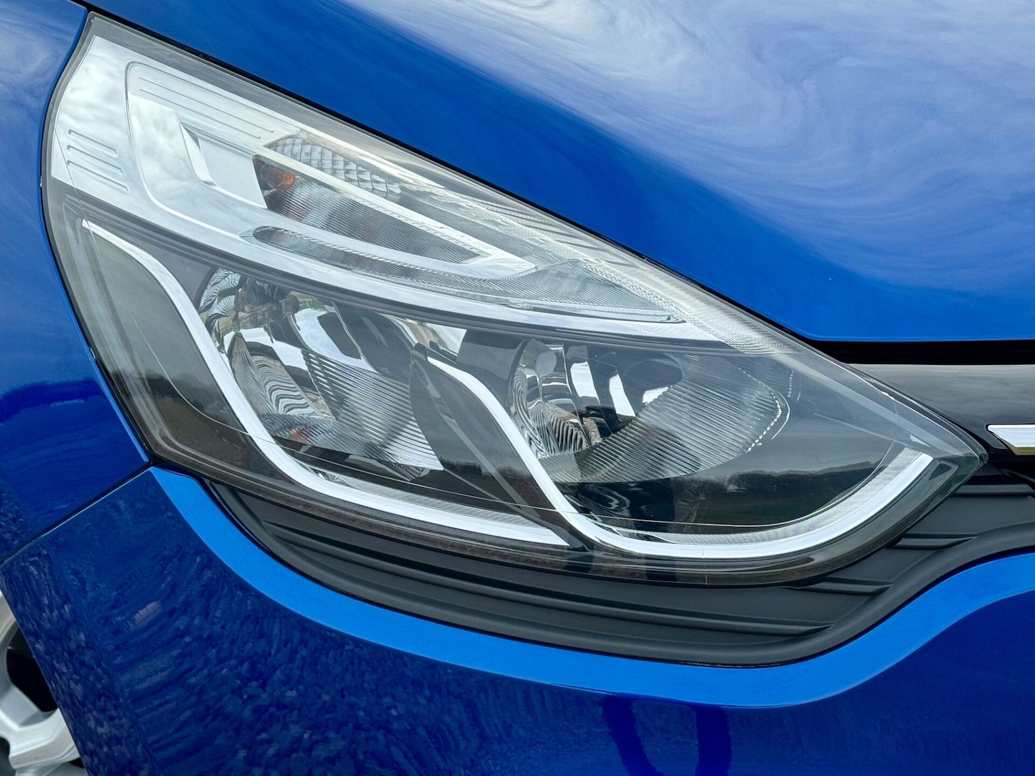 Used Renault Clio 2017 for sale - 77617941: Photo 11