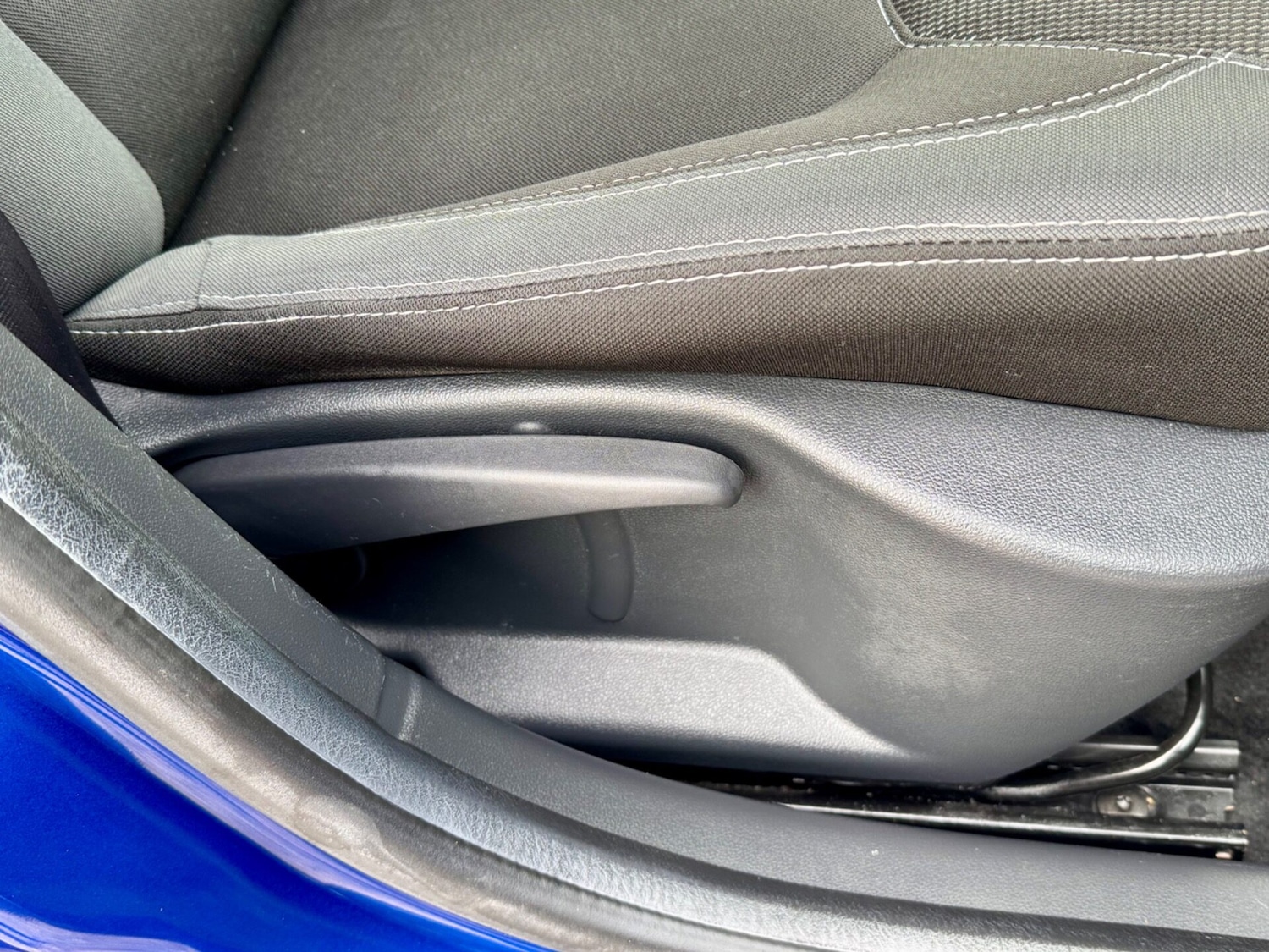 Used Renault Clio 2017 for sale - 77617941: Photo 17