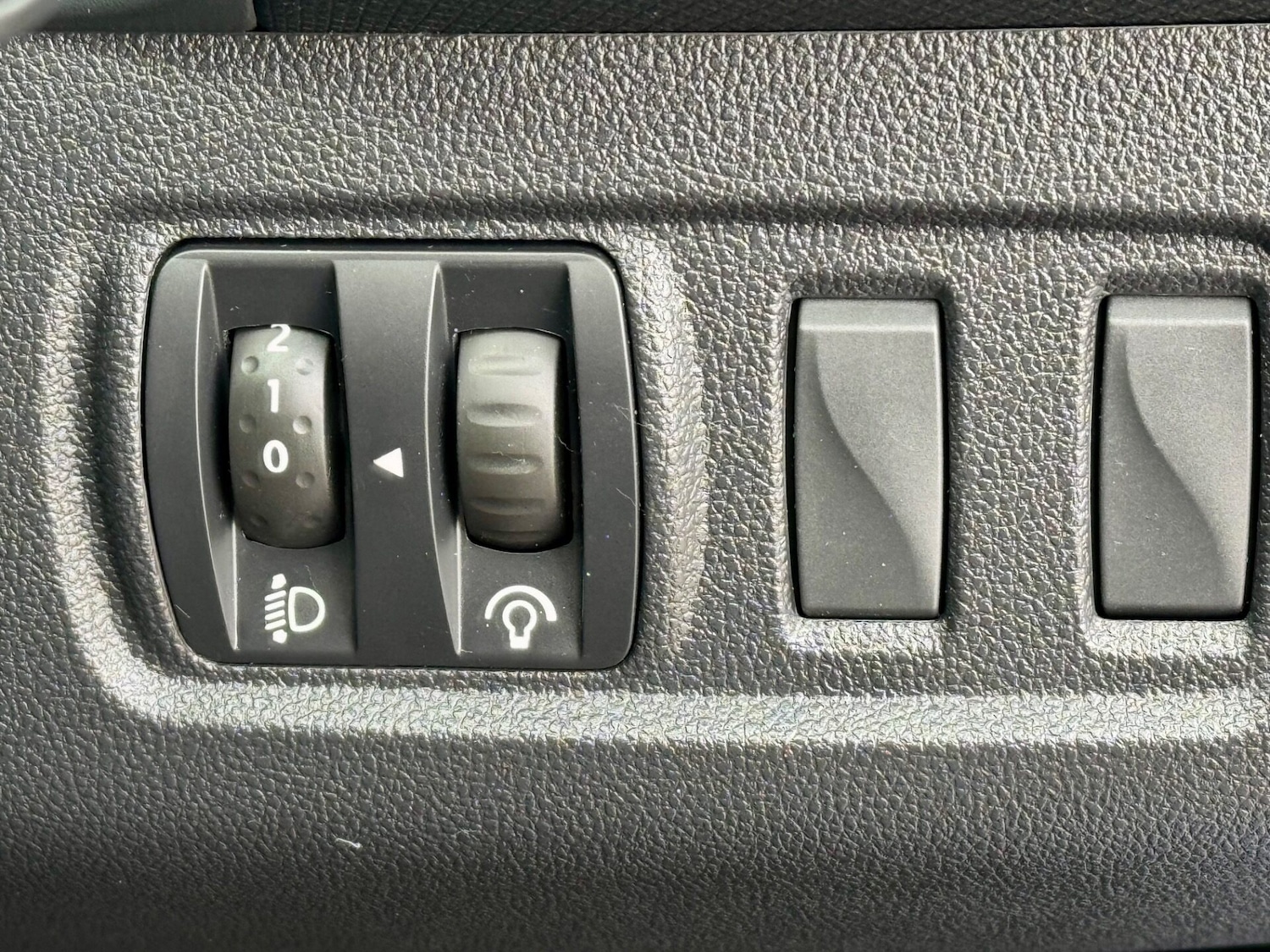 Used Renault Clio 2017 for sale - 77617941: Photo 22