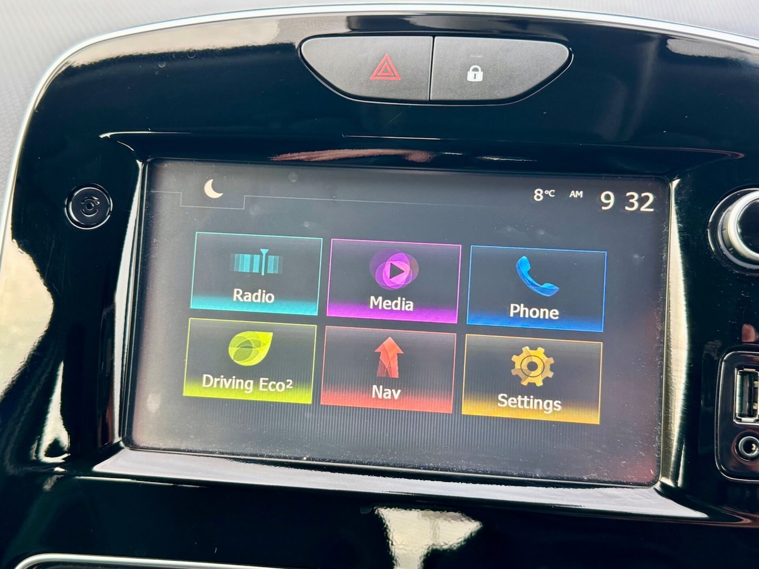 Used Renault Clio 2017 for sale - 77617941: Photo 31