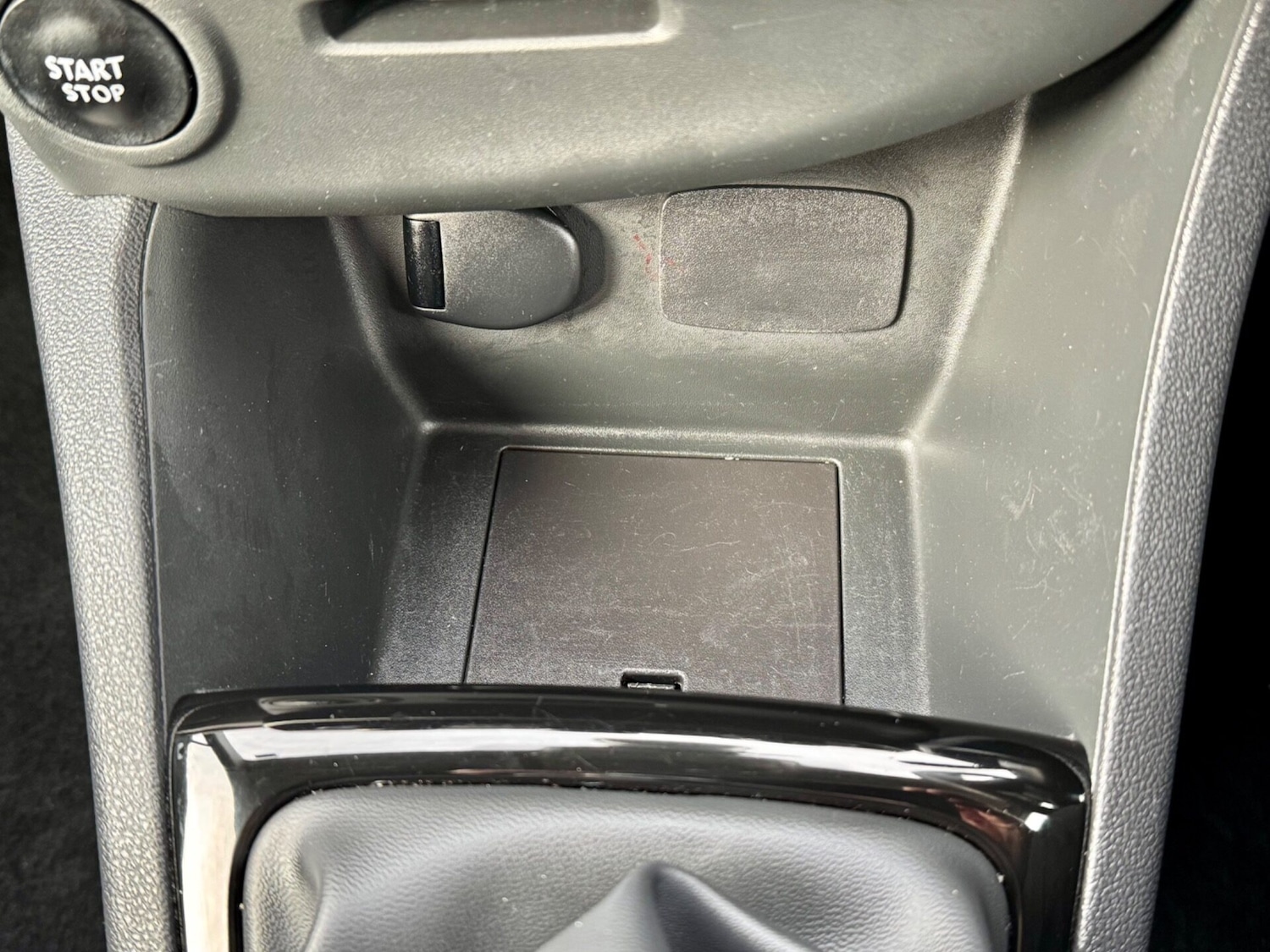 Used Renault Clio 2017 for sale - 77617941: Photo 38