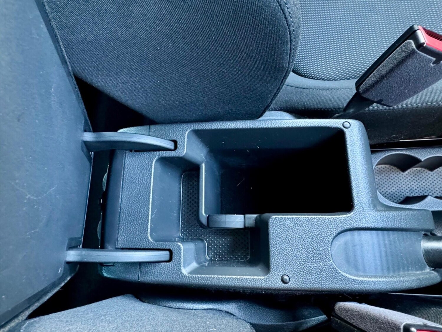 Used Skoda Yeti 2016 for sale - 76716043: Photo 40