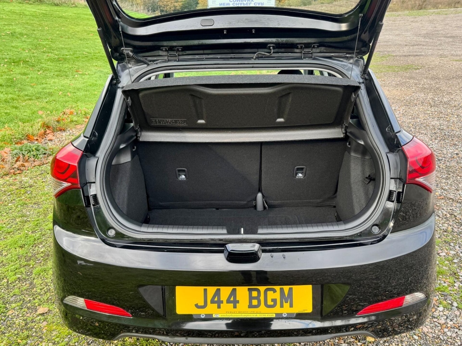 Used Hyundai i20 2016 for sale - 76716035: Photo 45