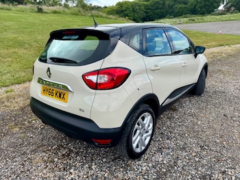 Used Renault Captur 2016 for sale - 78967850: Photo