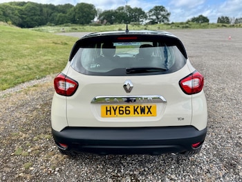 Used Renault Captur 2016 for sale - 78967850: Photo