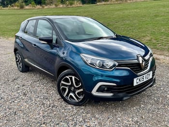 Used Renault Captur 2019 for sale - 79852321: Photo