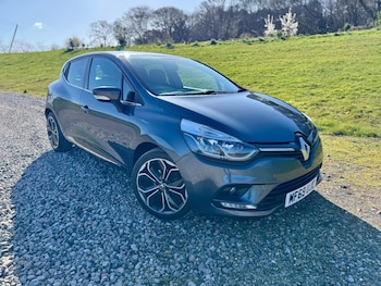 Used Renault Clio 2019 for sale - 78972379: Photo