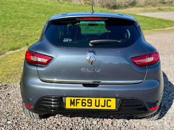 Used Renault Clio 2019 for sale - 78972379: Photo