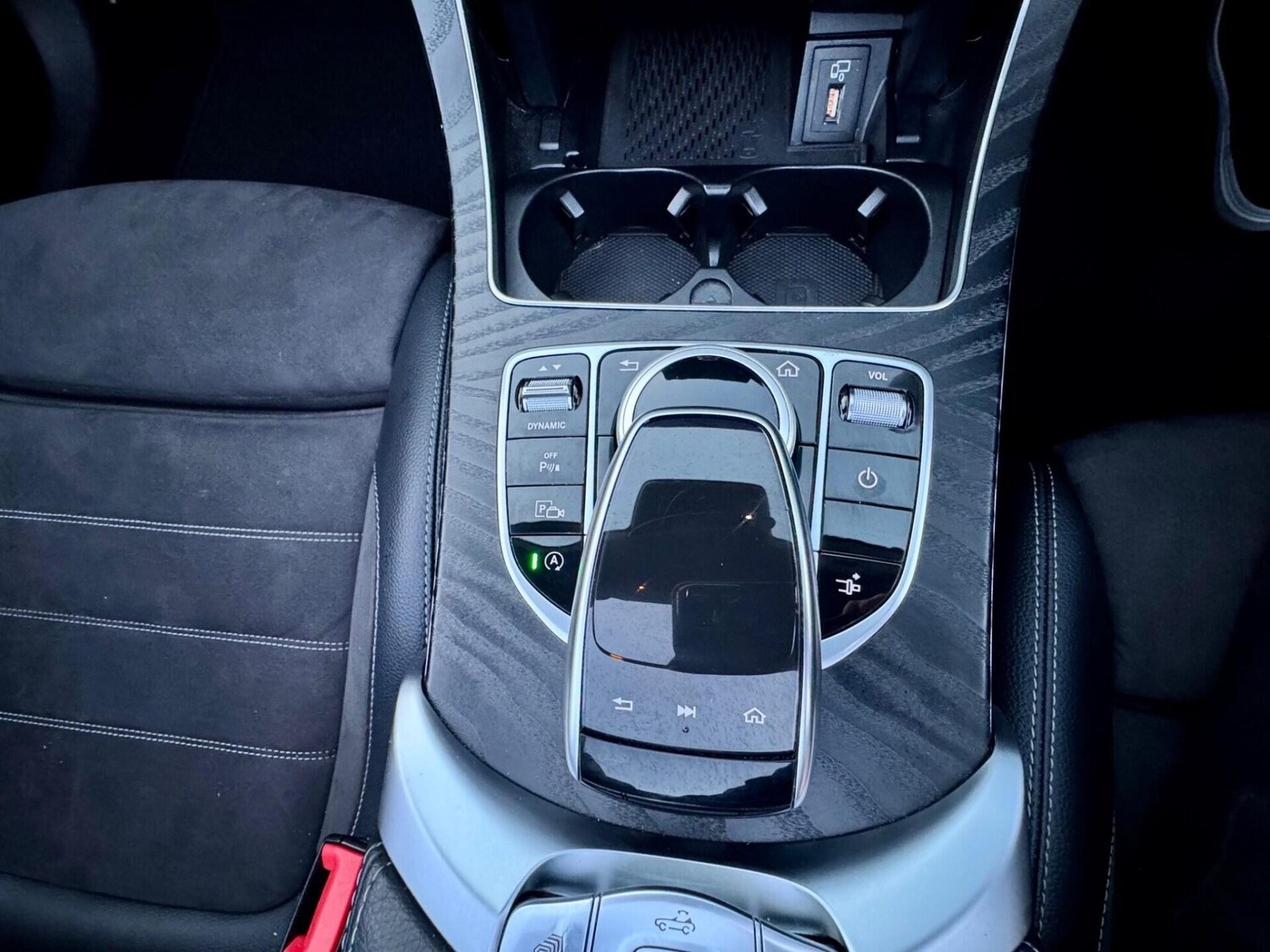 Used Mercedes-Benz C Class 2018 for sale - 76716039: Photo 52