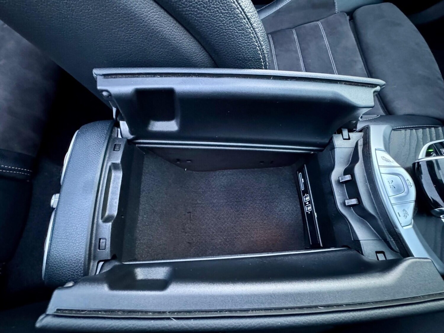 Used Mercedes-Benz C Class 2018 for sale - 76716039: Photo 57