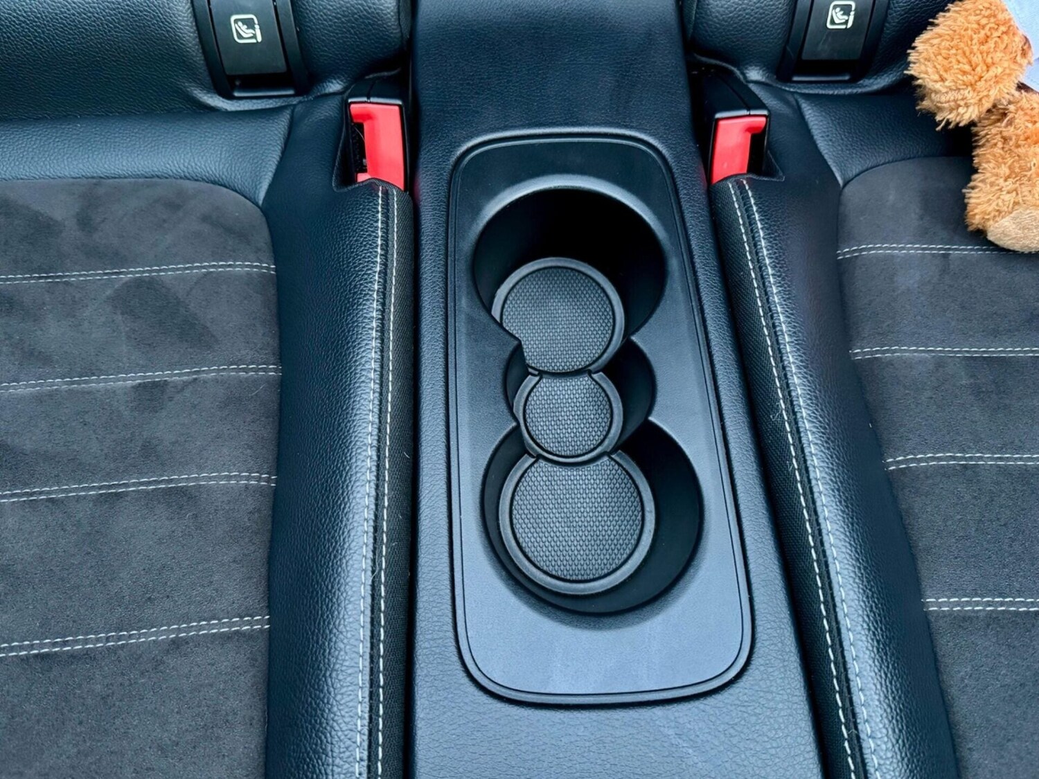 Used Mercedes-Benz C Class 2018 for sale - 76716039: Photo 65