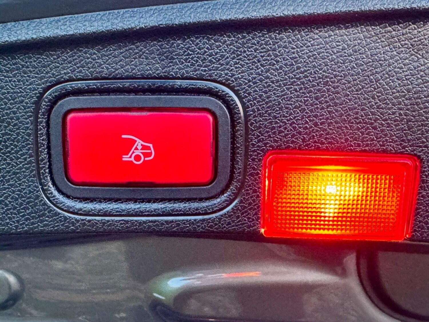 Used Mercedes-Benz C Class 2018 for sale - 76716039: Photo 78