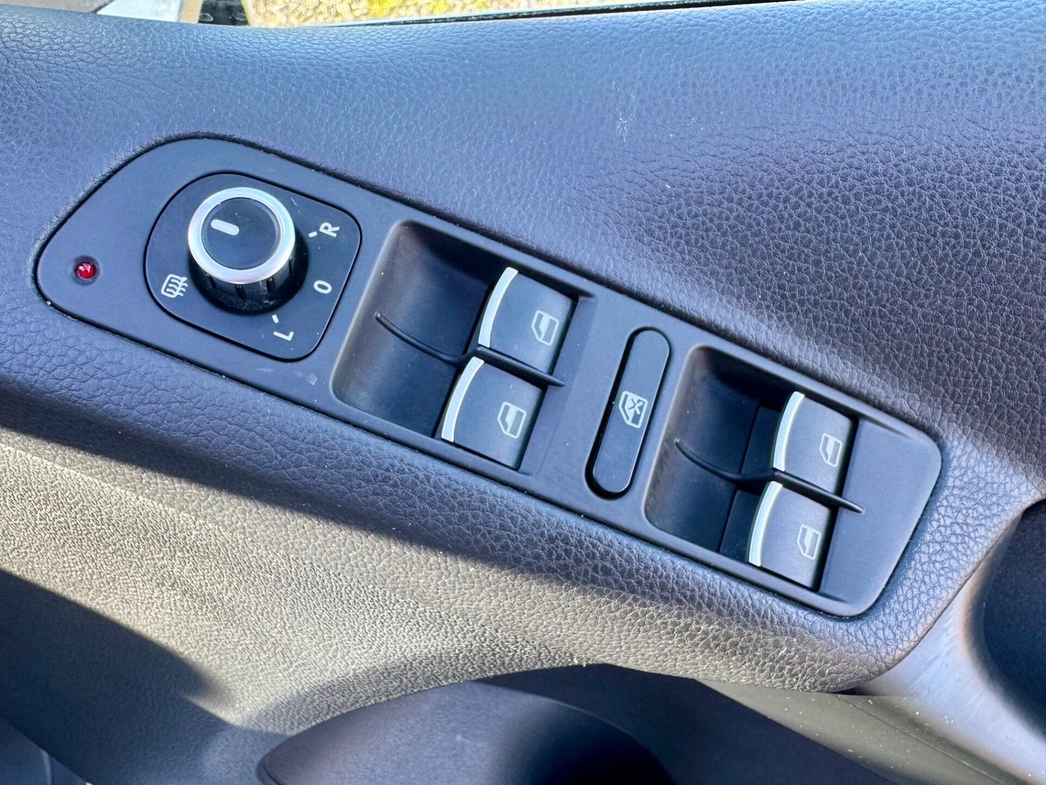 Used Volkswagen Tiguan 2015 for sale - 77557371: Photo 18